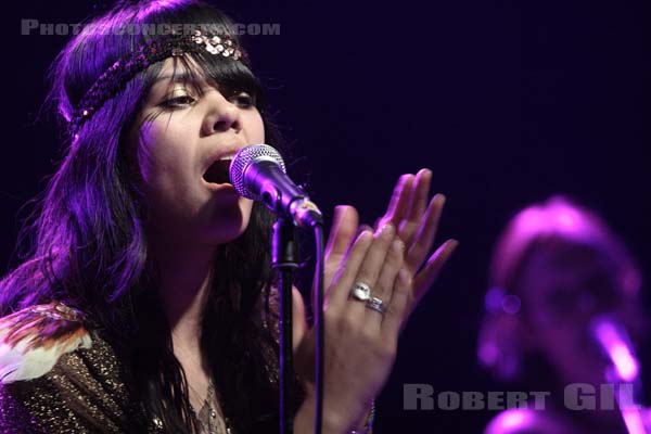 BAT FOR LASHES - 2007-10-24 - PARIS - Trabendo - 